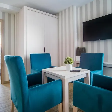 Delfin Bed & Breakfast 3*