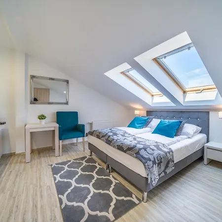 Delfin Panzió Międzywodzie