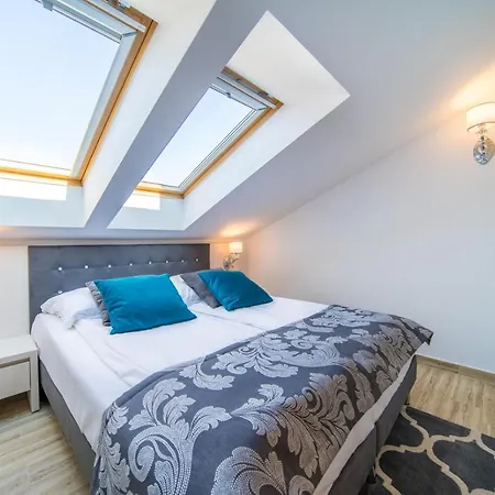 Delfin Panzió Międzywodzie