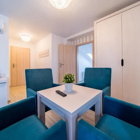 Delfin Bed & Breakfast 3*