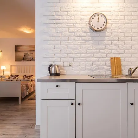 Delfin Bed and Breakfast 3*