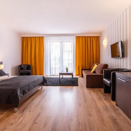 Panzió Delfin Międzywodzie