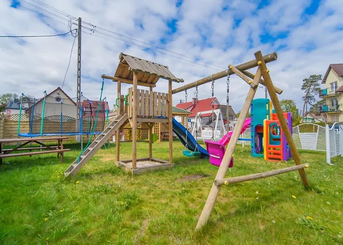 Delfin Nocleg ze śniadaniem