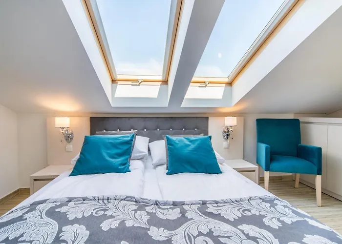 Delfin Nocleg ze śniadaniem